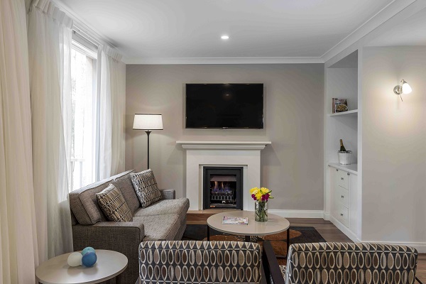 oaks-cypress-lakes-resort-deluxe-villa