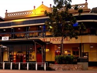 AN30-1-Exchange_Hotel_Townsville