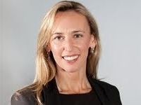 AN31-1-Yvette_Peverell2