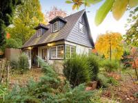 AN32-1-DN-Edna-Walling-Cottage
