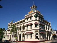 AN37-3-DN-RockhamptonCriterionHotel