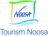 AN37-4-People-Tourism-Noosa