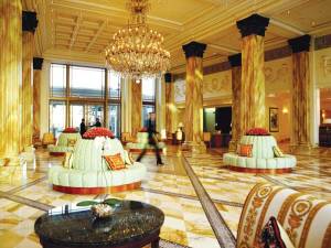 AN38-4-DN-Palazzo-Versace-1