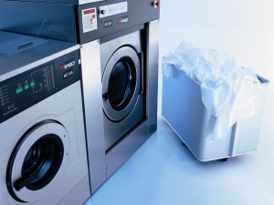 AN44-1-HK-Laundry-1