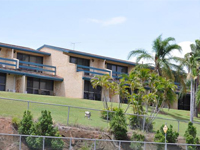 an53-3-DN-Palm Island Motel
