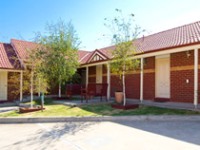 AN56-1-news-Sunbury Motor Inn