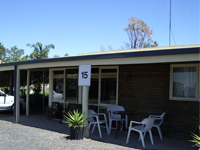 an56-3-DN-Aaroona Holiday Resort