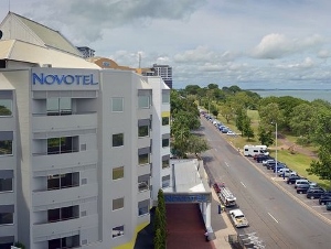 AN61-1-DN-Darwin Novotel 1 300x226