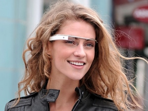 AN64-3-TECH-Google Glass 300x225