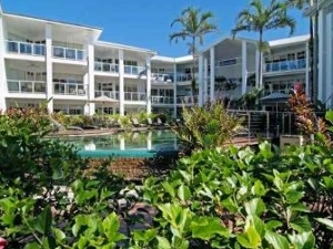 AN69-1-DN-Beaches Resort Port Douglas 300x225