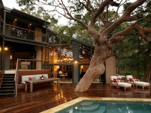 AN72-1-DN-Prettybeach house 300x225