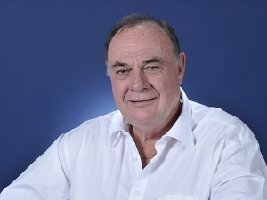 AN73-1-news-Warren Entsch 300x225