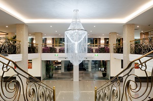 AN73-3-DN-Victoria Hotel 1