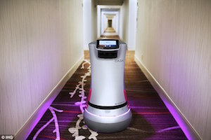 2B279E7300000578-3187169-Dash is the latest addition to the Crowne Plaza workforce as it -a-41 1438876768624