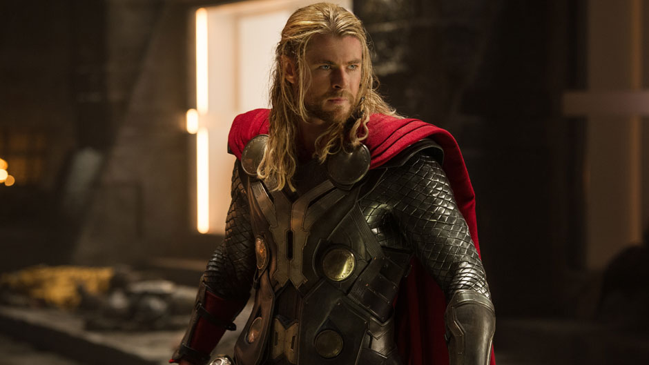 AN83 wk4 chris hemsworth