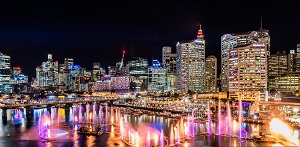 Vivid Sydney 2016 Laser Dragon Water Theatre CREDIT Destiantion NSW KM 5698 5754