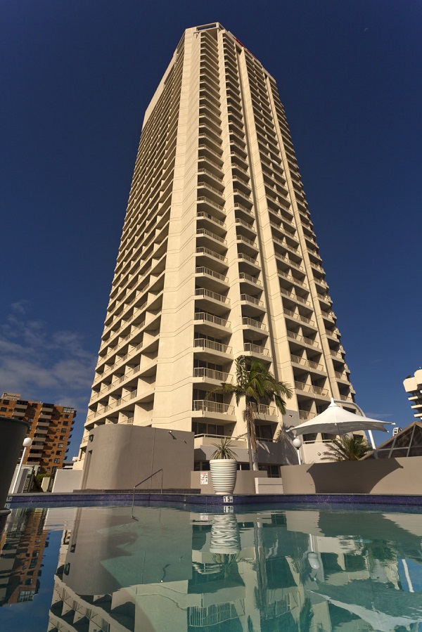 Novotel Surfers Paradise exterior