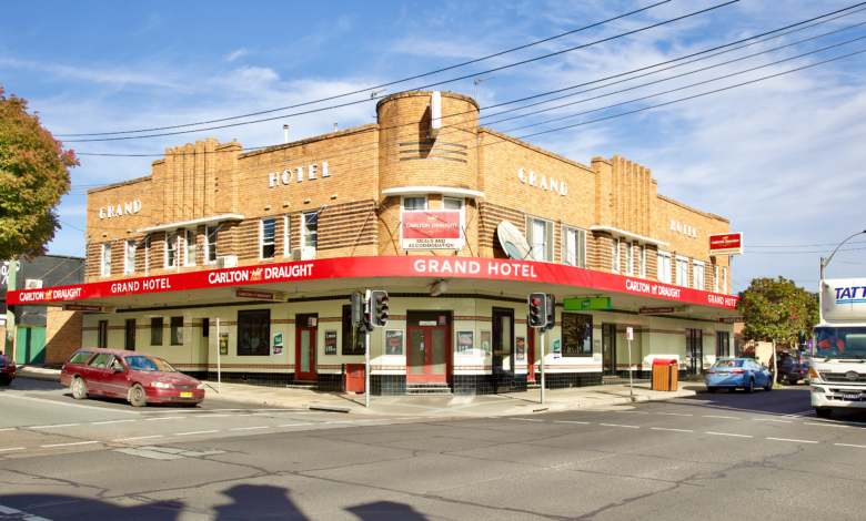 The Grand Hotel, Bega