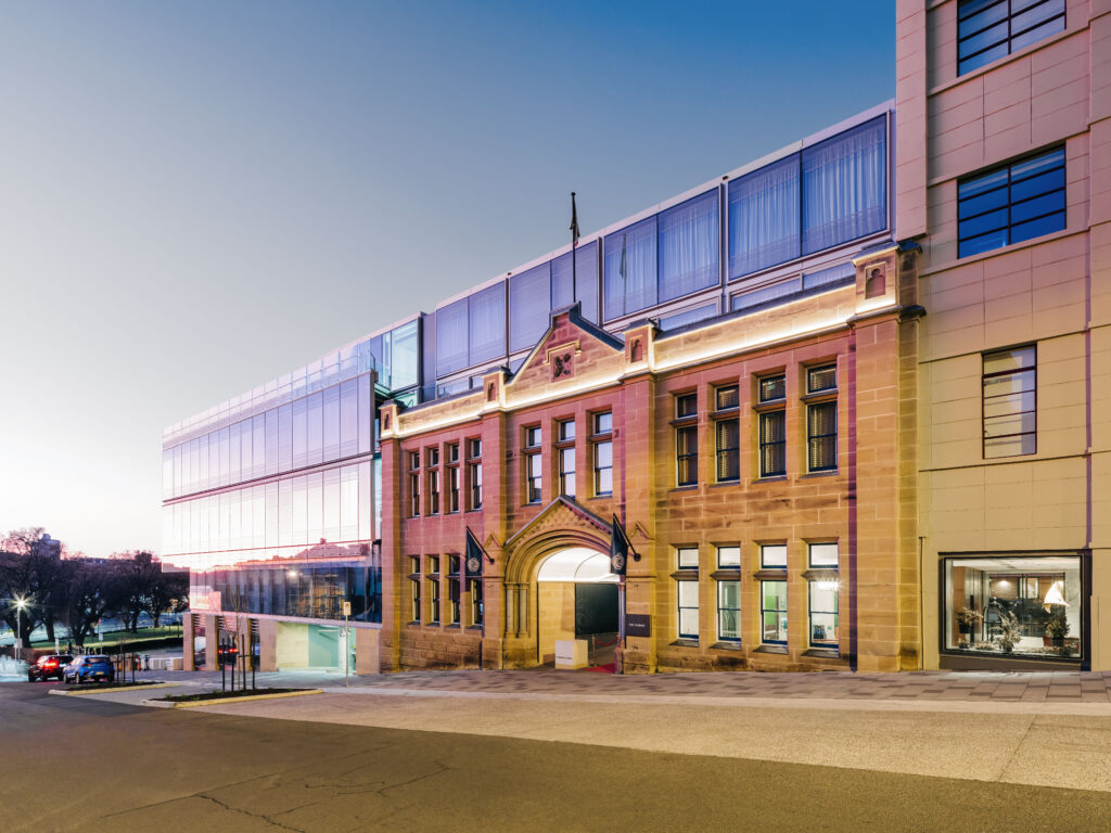 The Tasman Hotel