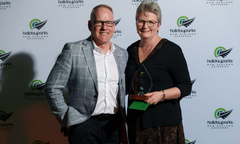 Barbara Faulls & David Ovendale. Image: Supplied