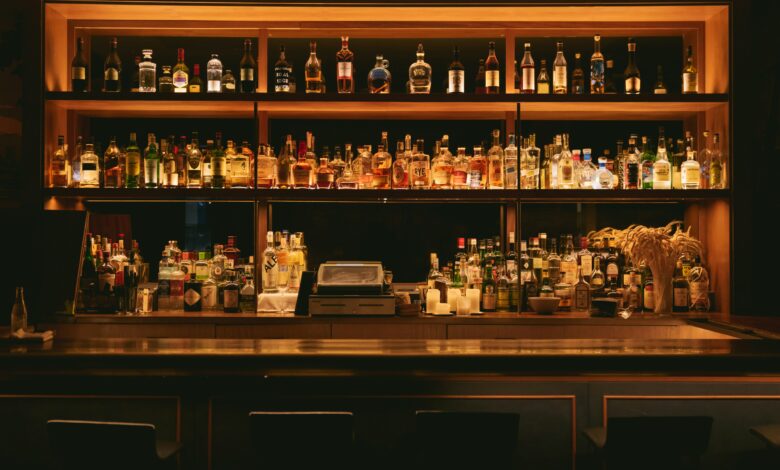 bar alcohol pub