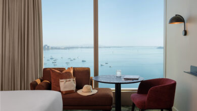 Crowne Plaza Geelong Standard King Bay View Room