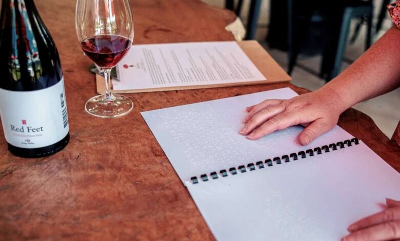 Red Feet Wines braille tasting notes